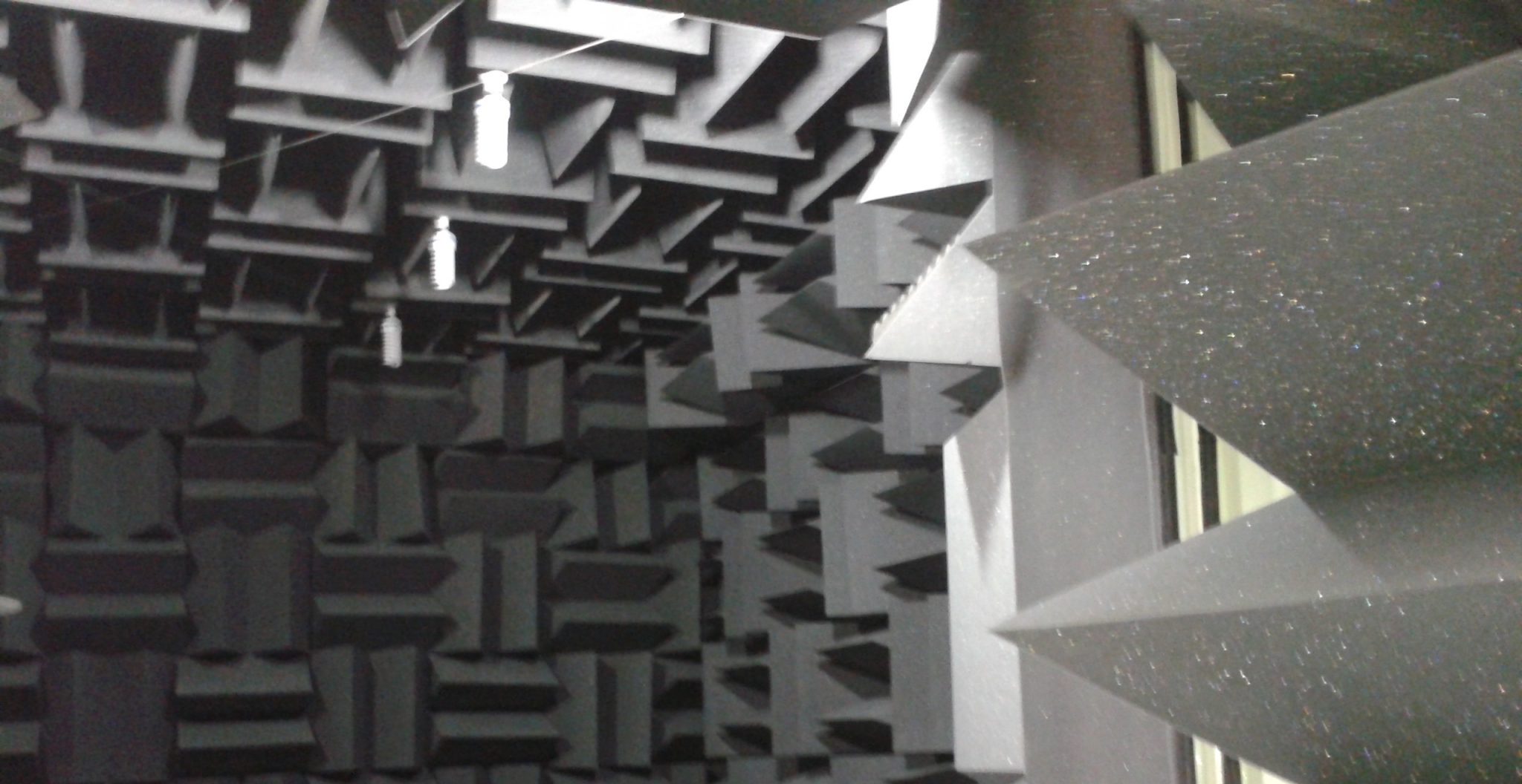 آکوستیک آزمایشگاهی و تست شنوایی